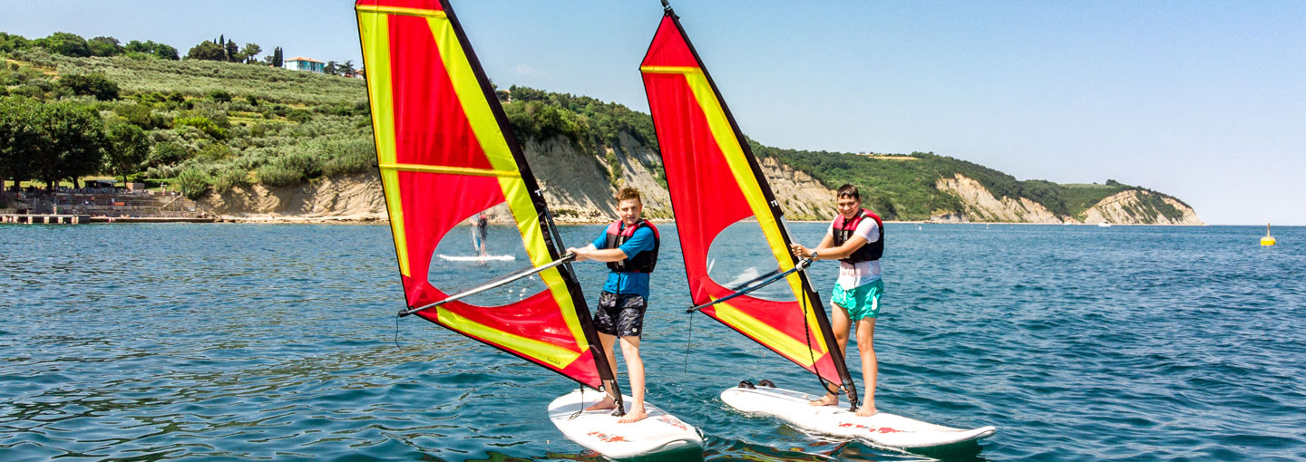 Schulsportwochen - Surfen am Millstätter See