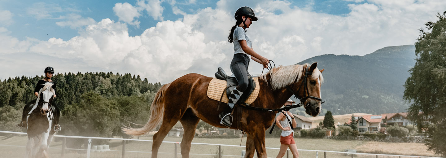 Schulsportwochen - Reiten